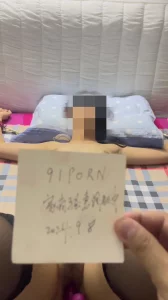 [原创]（开头申请自拍达人）黑丝骚妻捆绑振动棒强制高潮