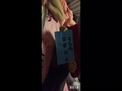 勾引巨乳女神黑丝长靴足交内射